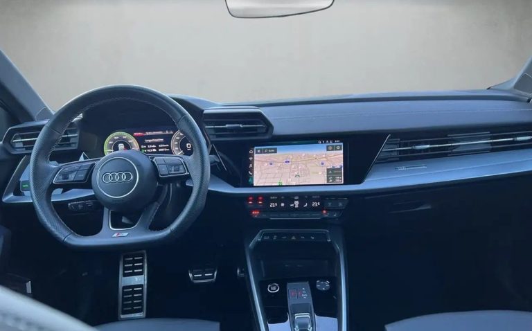Audi A3 Sportback 45 TFSI e S line S tronic - photo 8