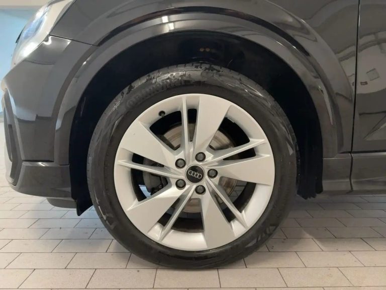 Audi Q2 35 TDI quattro S line S tronic - photo 10