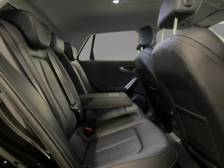 Audi Q2 35 TDI quattro S line S tronic - photo 6