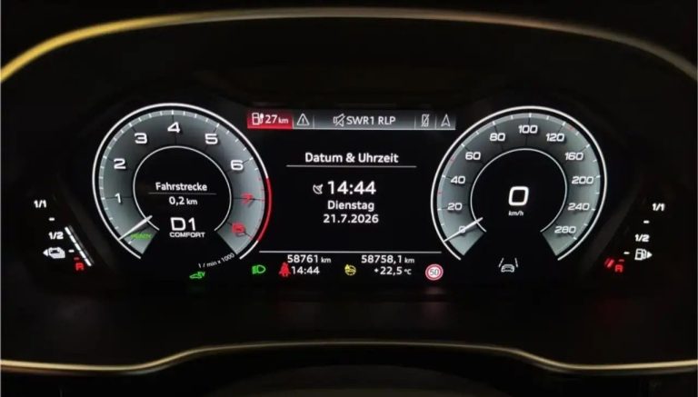 Audi Q3 Sportback 45 TFSI e S line - photo 11