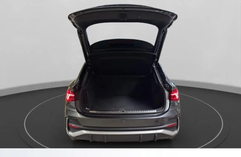 Audi Q3 Sportback 45 TFSI e S line - photo 16