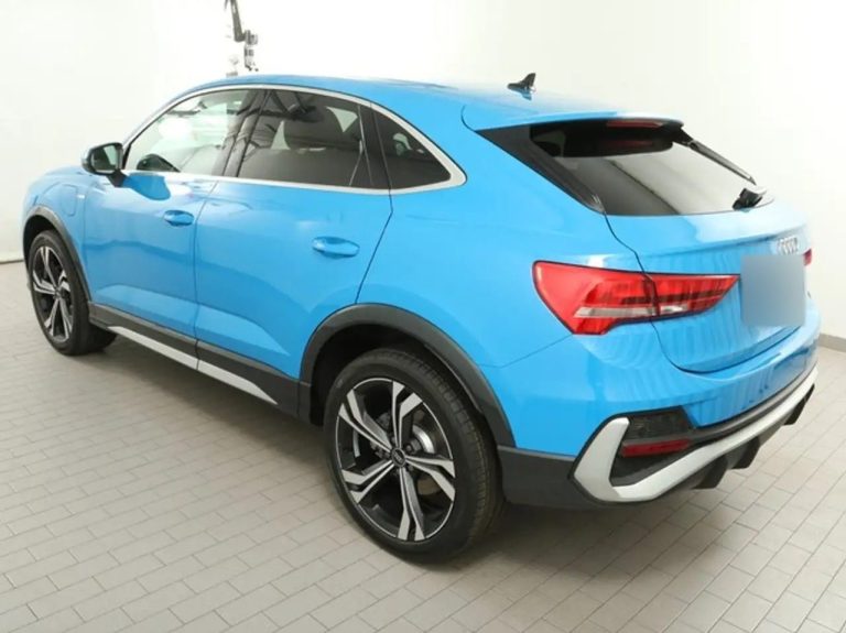 Audi Q3 Sportback 45 TFSI e S line - photo 3