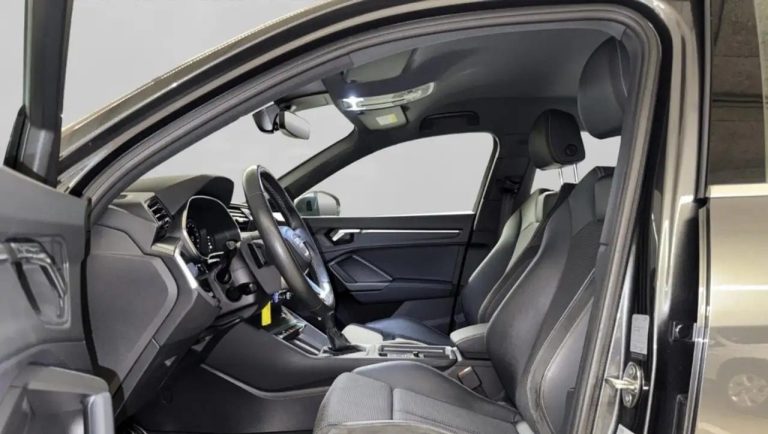 Audi Q3 Sportback 45 TFSI e S line - photo 8