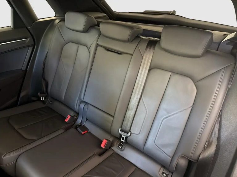 Audi Q3 40 TDI quattro S line - photo 9