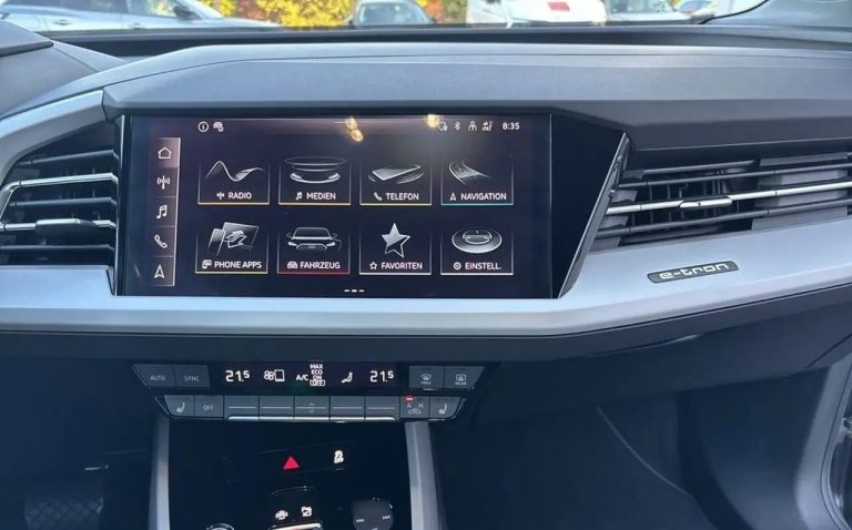 Audi Q4 e-tron 40 e-tron S line - photo 11