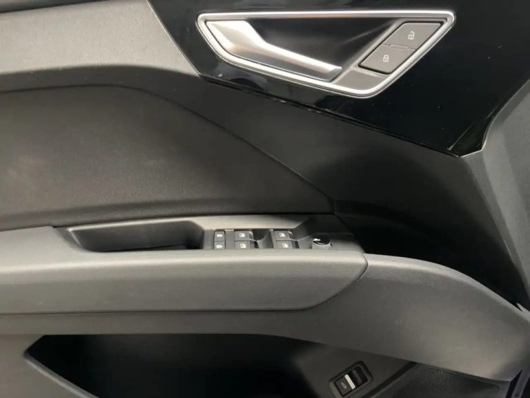 Audi Q4 e-tron 40 e-tron - photo 12