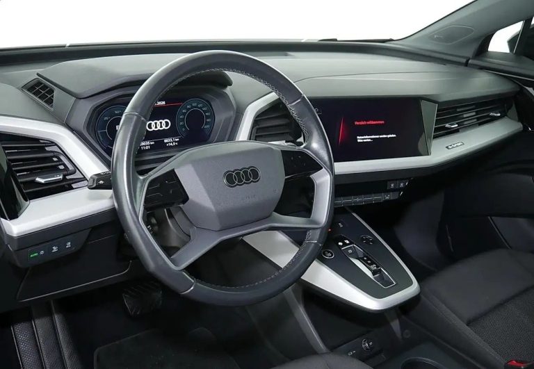 Audi Q4 e-tron 40 e-tron S line - photo 6
