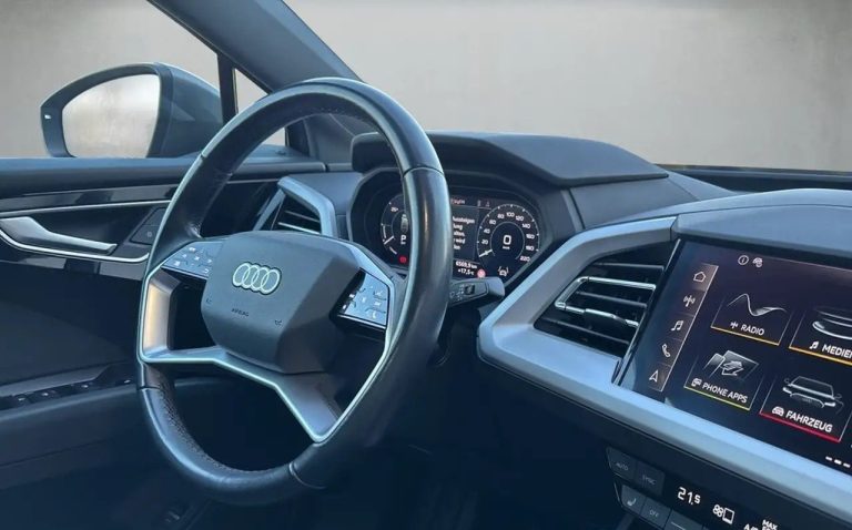 Audi Q4 e-tron 40 e-tron S line - photo 7