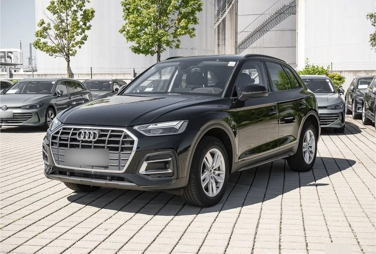 Audi Q5 50 TFSI e quattro S tronic 2023 - photo 1