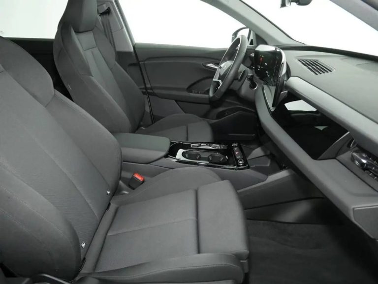 Audi Q6 e-tron Sportback e-tron - photo 4