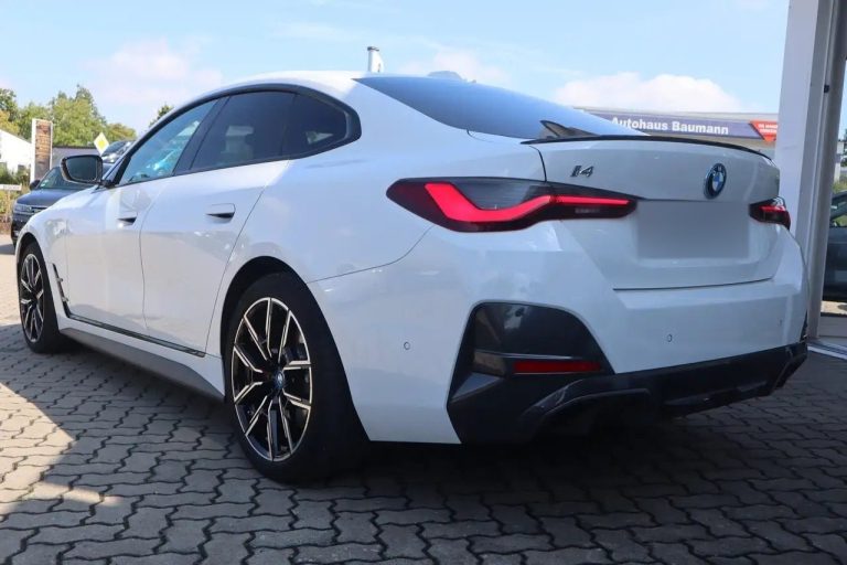BMW i4 eDrive35 Gran Coupé M Sport Pro - photo 3