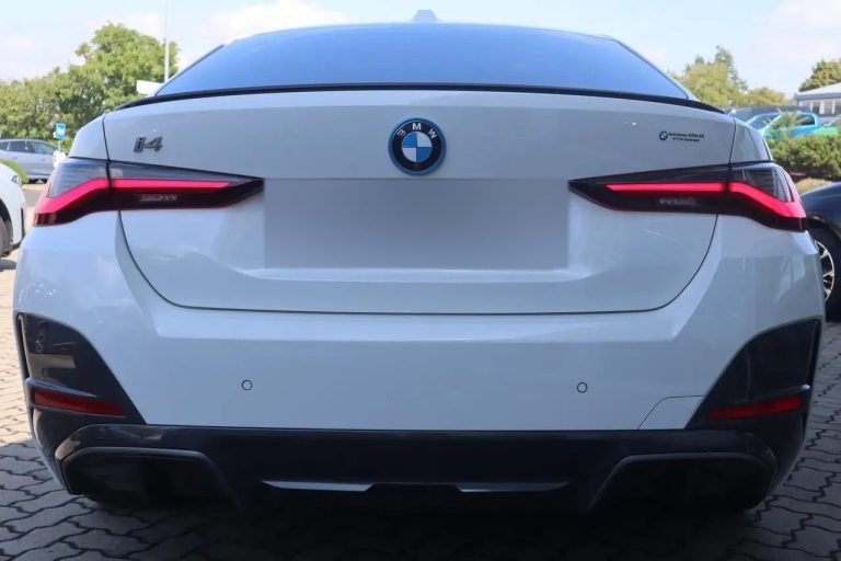 BMW i4 eDrive35 Gran Coupé M Sport Pro - photo 4