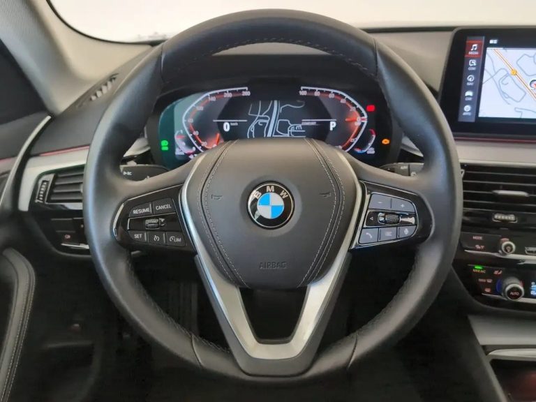 BMW Série 5 520d Touring - photo 5
