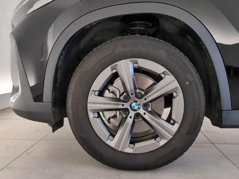 BMW X1 sDrive18i - photo 10