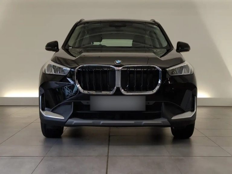 BMW X1 sDrive18i - photo 2
