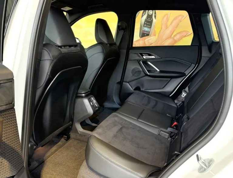 BMW X1 xDrive25e M Sport - photo 9