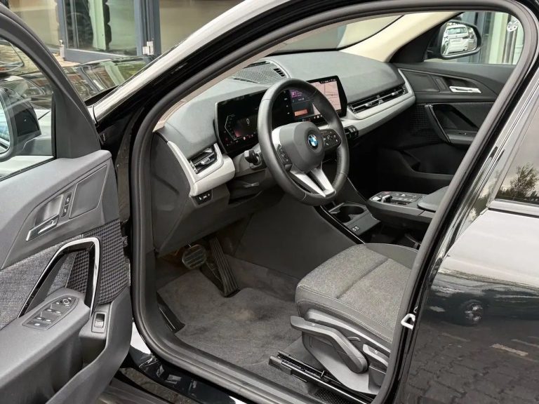 BMW X2 sDrive20i - photo 5
