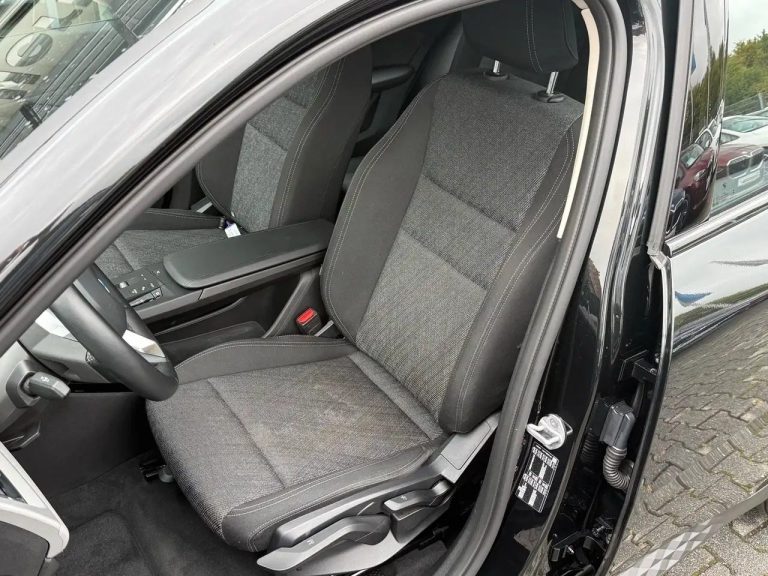 BMW X2 sDrive20i - photo 8
