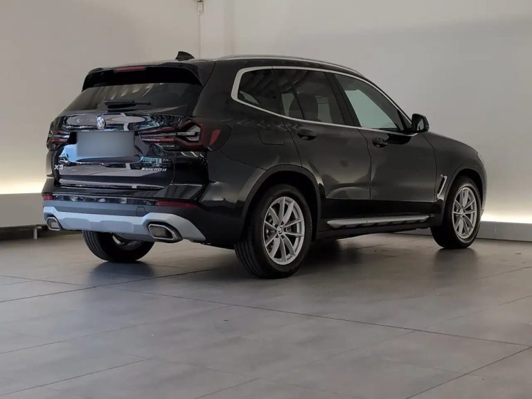 BMW X3 xDrive20d - photo 8