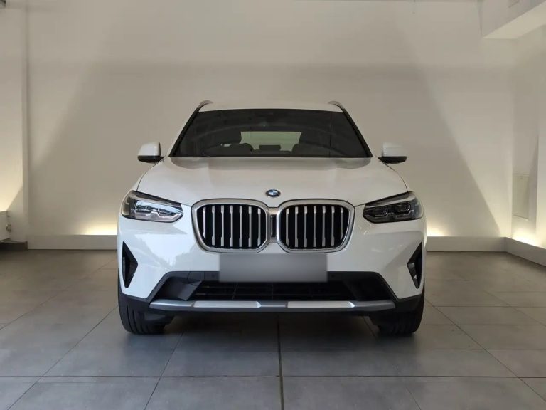 BMW X3 xDrive20d - photo 2