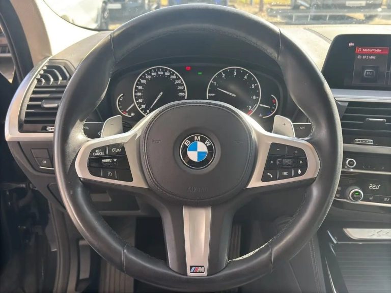 BMW X4 xDrive20i - photo 10