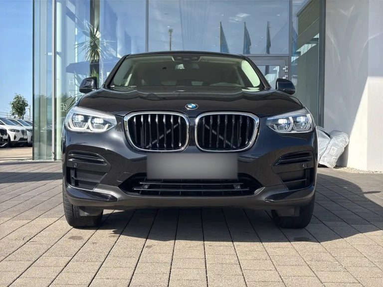 BMW X4 xDrive20i - photo 4