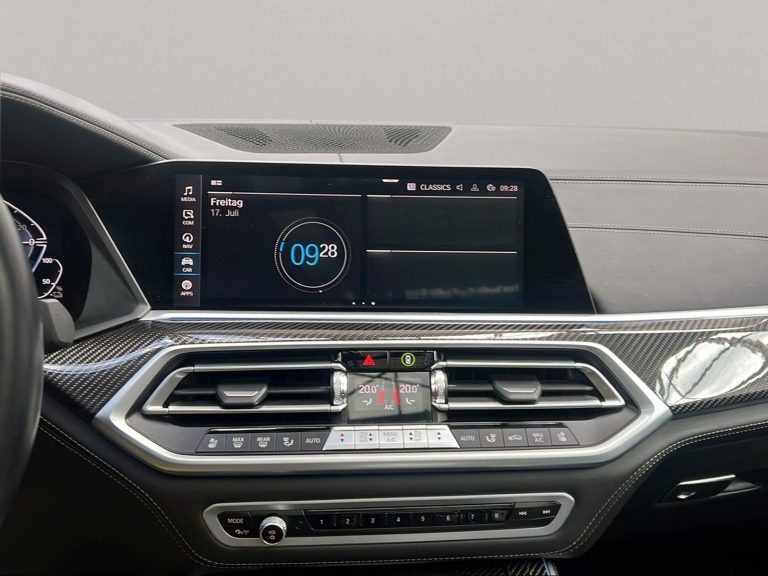 BMW X5 xDrive45e M Sport - photo 11
