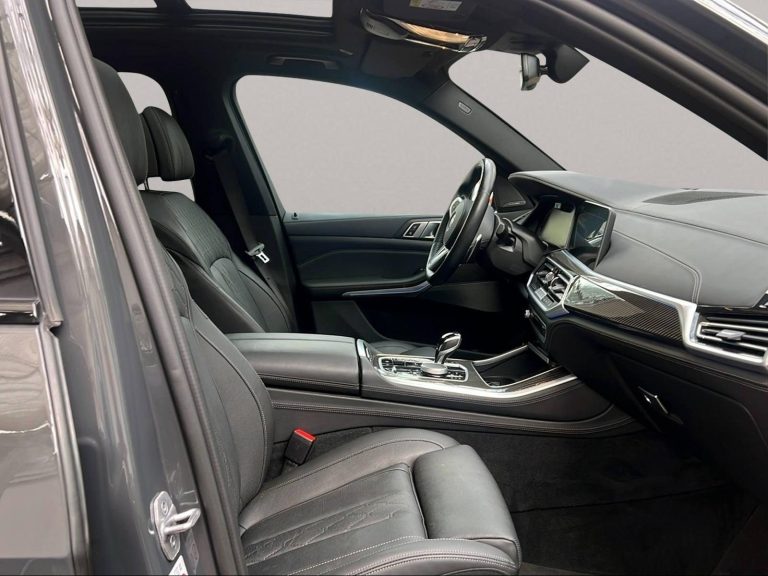 BMW X5 xDrive45e M Sport - photo 12