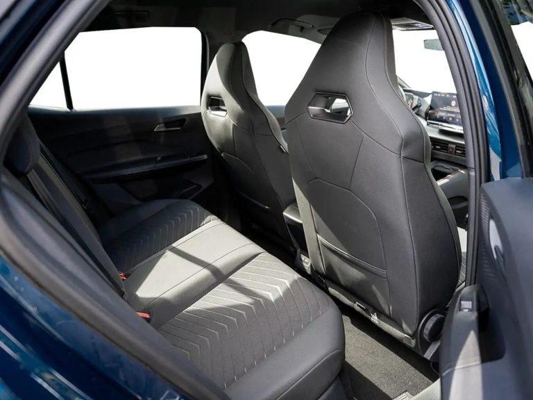 Cupra Born 150 kW 58 kWh - photo 4