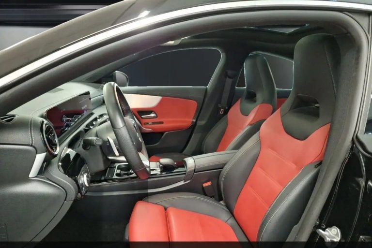 Mercedes-Benz CLA 250 e Coupé AMG Line - photo 10