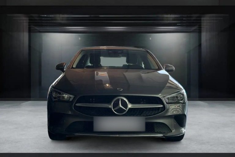 Mercedes-Benz CLA 250 e Coupé Progressive - photo 3