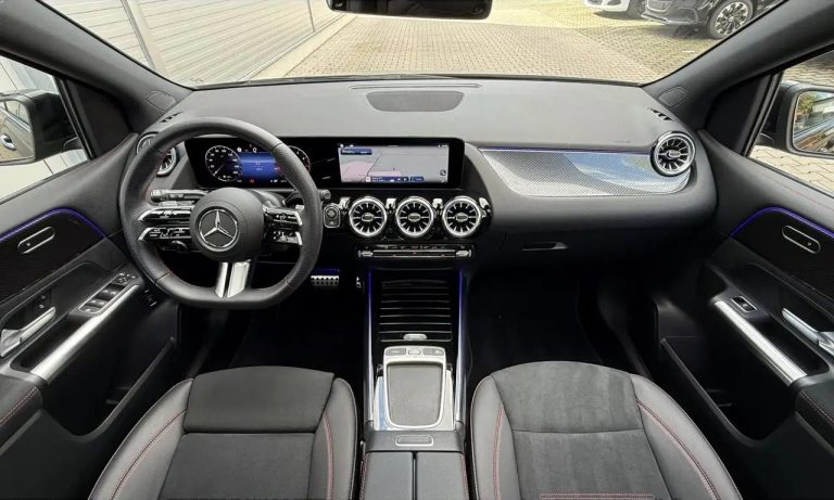 Mercedes-Benz Classe B 180 AMG Line - photo 12