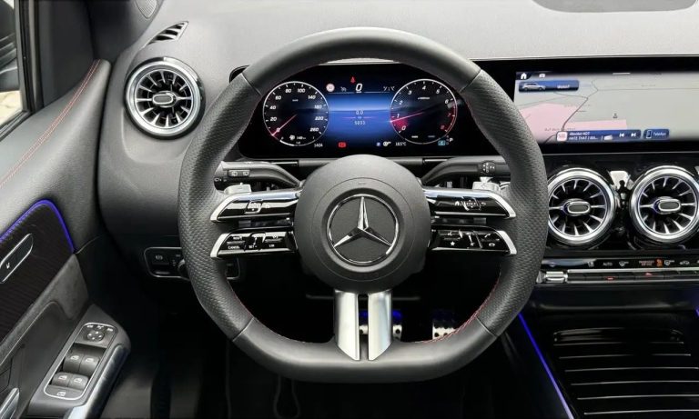 Mercedes-Benz Classe B 180 AMG Line - photo 13