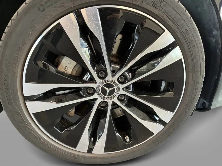 Mercedes-Benz Classe C 300 e Break Avantgarde - photo 10