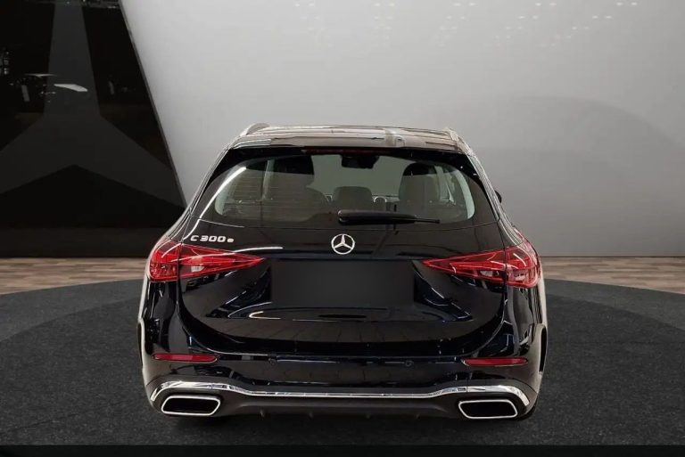Mercedes-Benz Classe C 300 e Break - photo 6