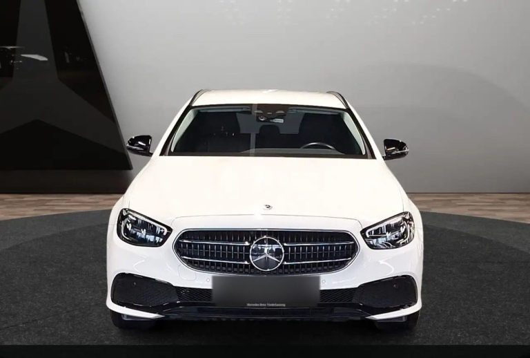 Mercedes-Benz Classe E 300 de Break Avantgarde - photo 2