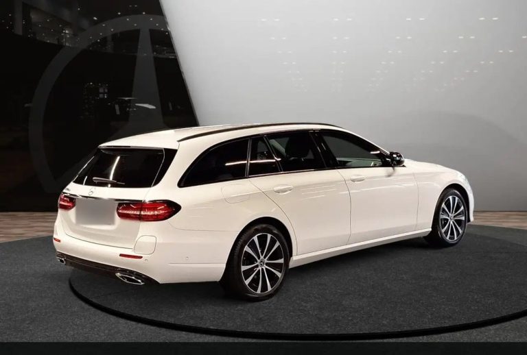 Mercedes-Benz Classe E 300 de Break Avantgarde - photo 4