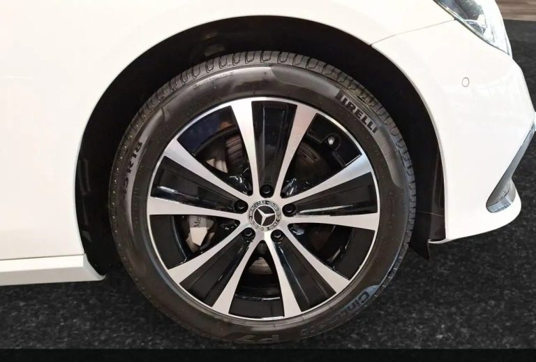 Mercedes-Benz Classe E 300 de Break Avantgarde - photo 7