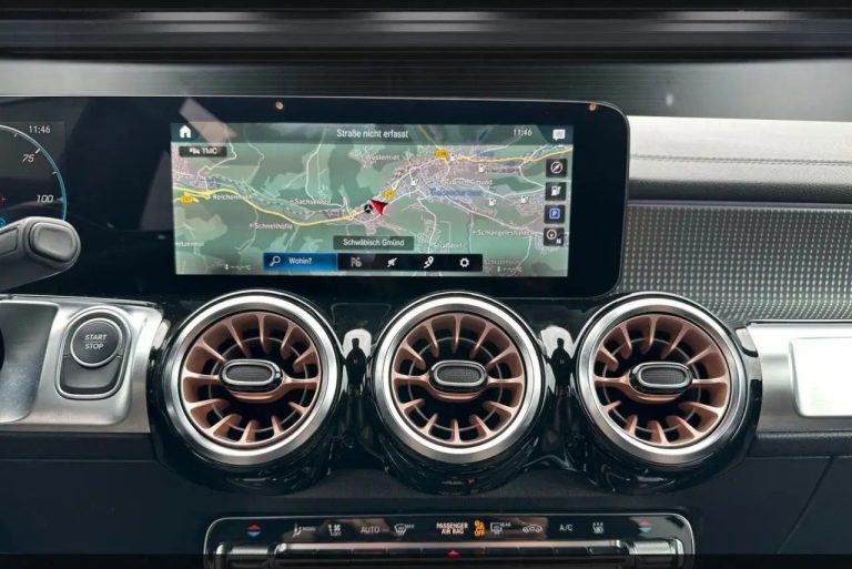Mercedes-Benz EQB 250 - photo 13