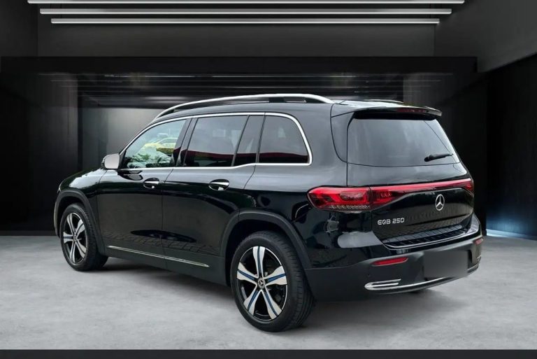 Mercedes-Benz EQB 250 - photo 5