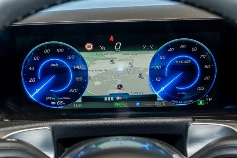 Mercedes-Benz EQB 300 4MATIC Progressive - photo 14