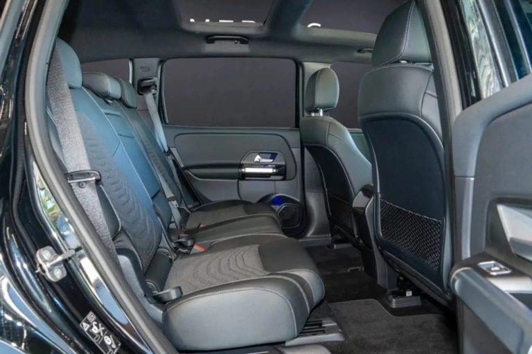 Mercedes-Benz EQB 300 4MATIC Progressive - photo 9