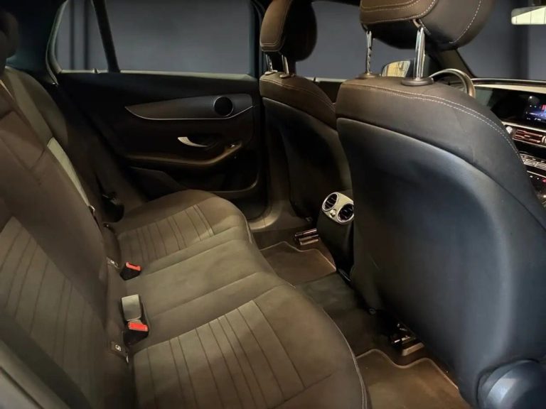 Mercedes-Benz EQC 400 4MATIC - photo 14