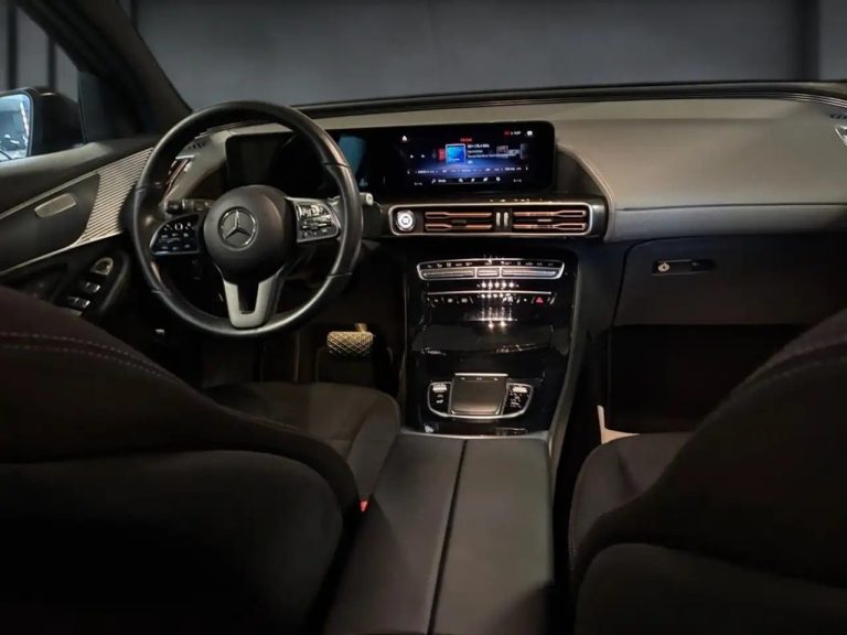 Mercedes-Benz EQC 400 4MATIC - photo 15