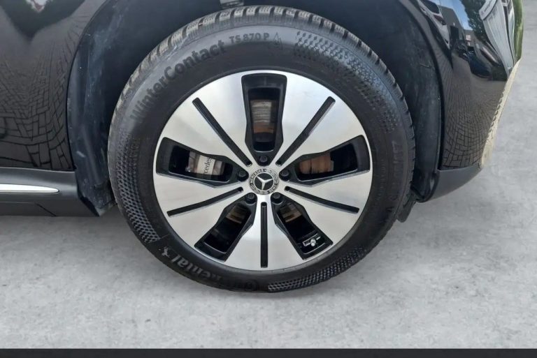 Mercedes-Benz EQC 400 4MATIC - photo 2