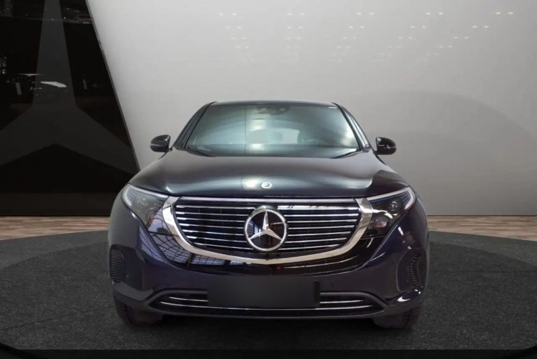 Mercedes-Benz EQC 400 4MATIC - photo 2