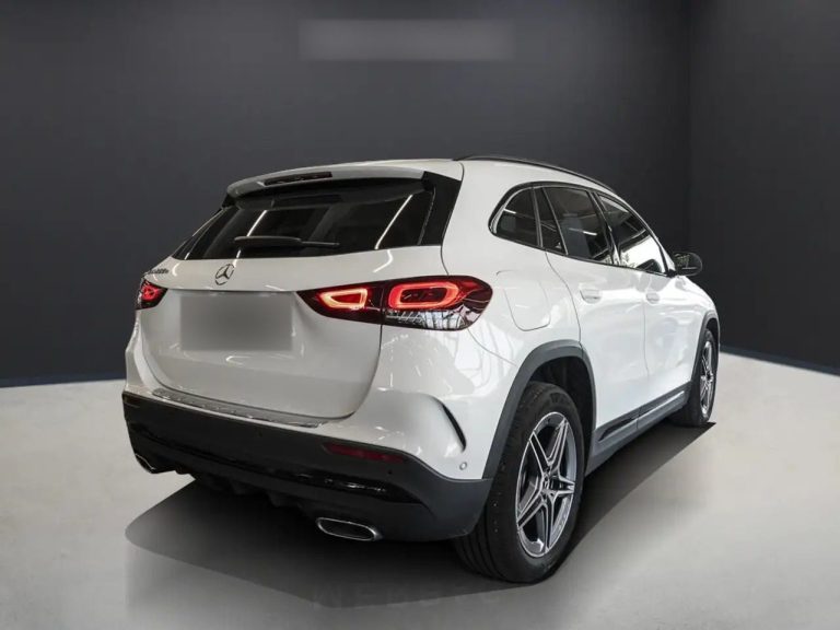 Mercedes-Benz GLA 250 e AMG Line - photo 2