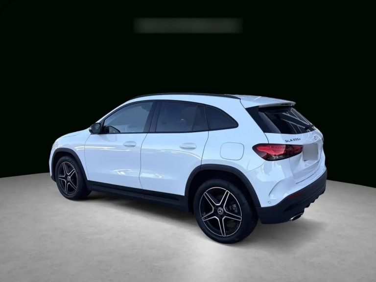 Mercedes-Benz GLA 250 e AMG Line - photo 5