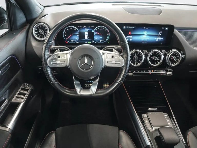 Mercedes-Benz GLA 250 e AMG Line - photo 9