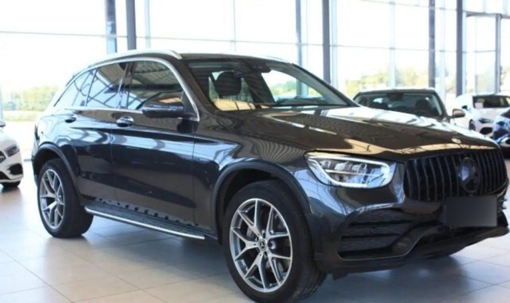 Mercedes-Benz GLC 300 e 4MATIC AMG Line